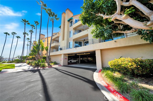 Detail Gallery Image 9 of 47 For 16291 Countess Dr #306,  Huntington Beach,  CA 92649 - 2 Beds | 2 Baths