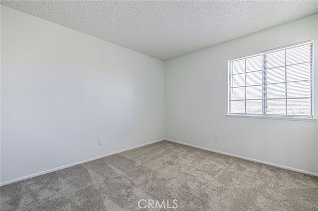 Detail Gallery Image 32 of 49 For 42520 52nd, Lancaster,  CA 93536 - 5 Beds | 3 Baths