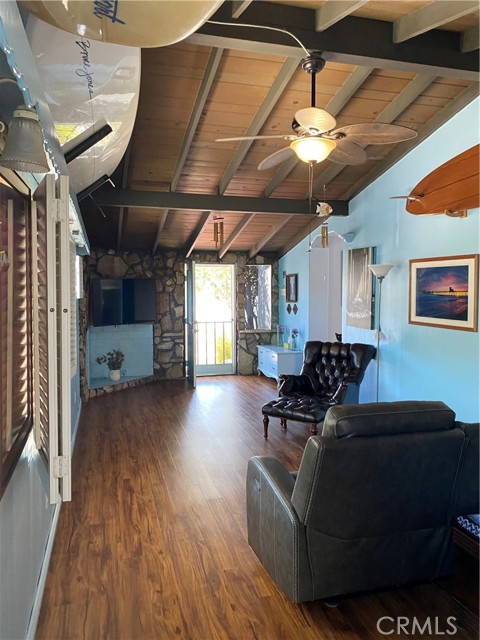 80 Huntington, Huntington Beach CA: https://media.crmls.org/medias/5ced244b-469c-454b-bbcb-83079874bd0e.jpg