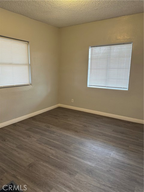 Detail Gallery Image 22 of 28 For 125 Sparks St, Bakersfield,  CA 93307 - 3 Beds | 2 Baths