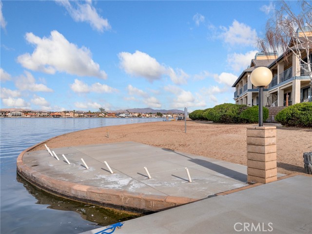 Detail Gallery Image 34 of 41 For 13313 Makai Ct #18,  Victorville,  CA 92395 - 2 Beds | 2 Baths