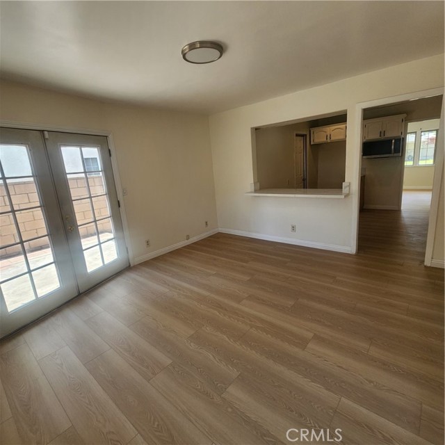 11413 Horton Avenue, Downey CA: https://media.crmls.org/medias/5cedf8a9-790f-48a7-a84e-b7d3f786a5ce.jpg
