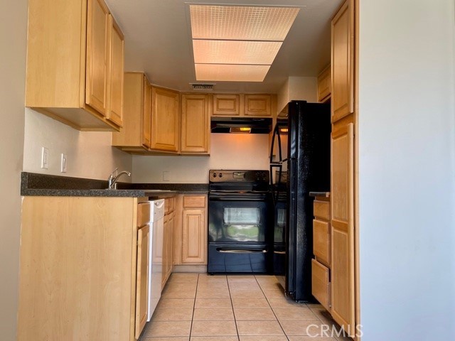 Detail Gallery Image 5 of 18 For 51080 Eisenhower #12,  La Quinta,  CA 92253 - 2 Beds | 1/1 Baths