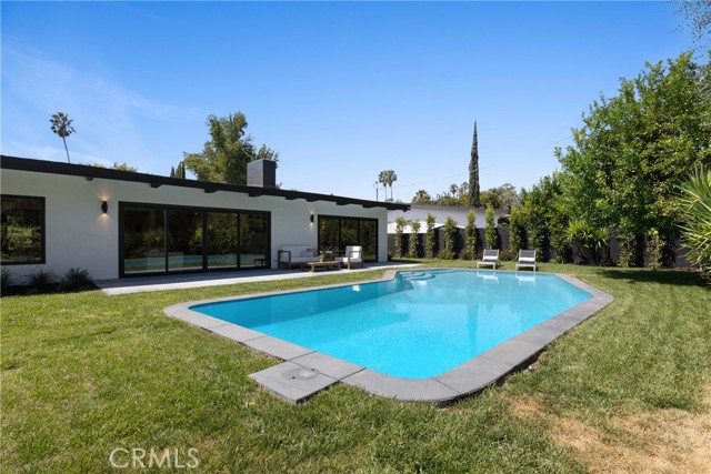Detail Gallery Image 46 of 49 For 24211 Caris St, Woodland Hills,  CA 91367 - 4 Beds | 2/1 Baths