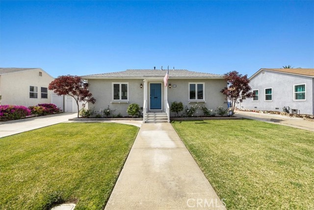 2404 Thomas Avenue, Redondo Beach, California 90278, 3 Bedrooms Bedrooms, ,2 BathroomsBathrooms,Residential,Sold,Thomas,SB22116436
