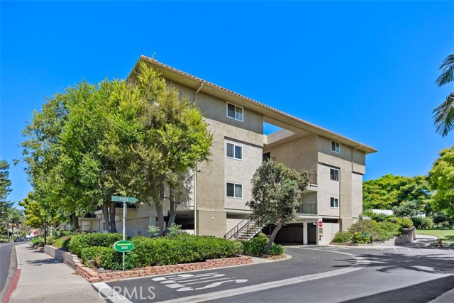 2353 Via Mariposa #1C, Laguna Woods, CA 92637