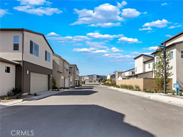 230 Sora, Irvine CA: https://media.crmls.org/medias/5cefbcca-2fbb-4df6-8692-1d75b64f5e7f.jpg