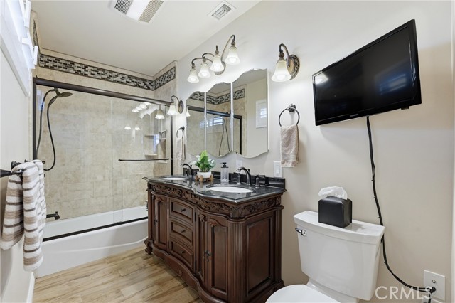 Detail Gallery Image 25 of 61 For 633 Laurel Ave, Brea,  CA 92821 - 3 Beds | 2/1 Baths