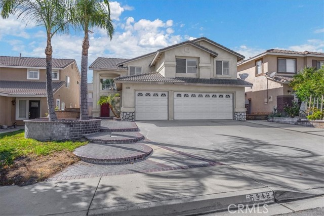 Detail Gallery Image 1 of 32 For 5348 Wrangler Dr, Fontana,  CA 92336 - 4 Beds | 2/1 Baths