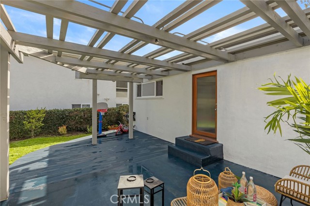 1301 11th Street, Manhattan Beach, California 90266, 3 Bedrooms Bedrooms, ,1 BathroomBathrooms,Residential,Sold,11th Street,SB21234475