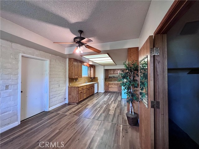 19901 Yorba Linda Blvd, Yorba Linda CA: https://media.crmls.org/medias/5cf141fa-02cf-43c6-b6b2-f6f84c0a7a1c.jpg