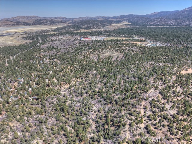 Detail Gallery Image 7 of 55 For 615 Kean Way, Big Bear City,  CA 92314 - – Beds | – Baths