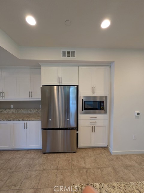 1100 Epic, Irvine CA: https://media.crmls.org/medias/5cf28ca9-768f-48f5-8221-22263d7536ea.jpg