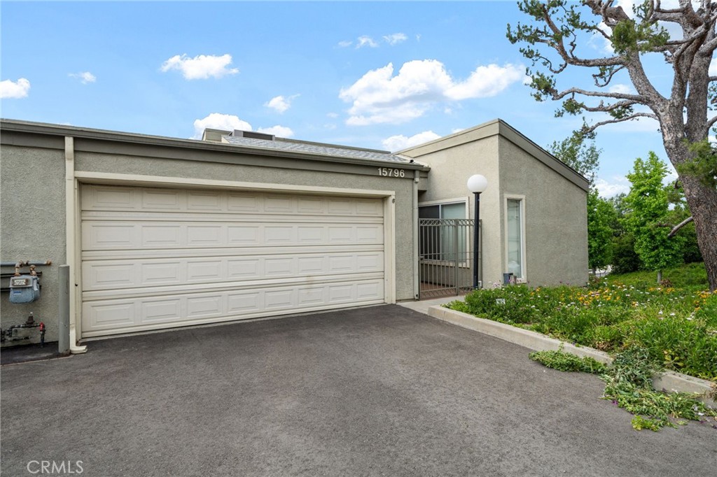 15796 Midwood Drive #6