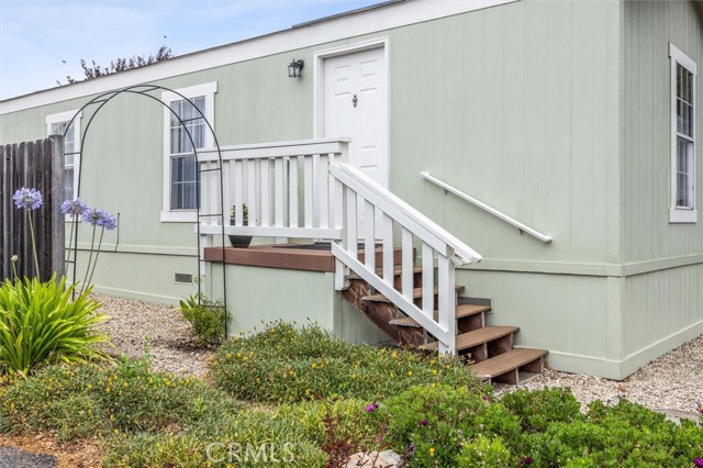 3960 S Higuera Street, San Luis Obispo CA: https://media.crmls.org/medias/5cf2d6ee-ad9d-4980-a5b3-66a849e392f5.jpg