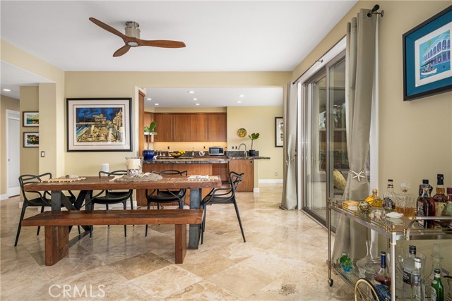 Detail Gallery Image 29 of 67 For 27 Seabrook #73,  Newport Beach,  CA 92660 - 2 Beds | 3 Baths