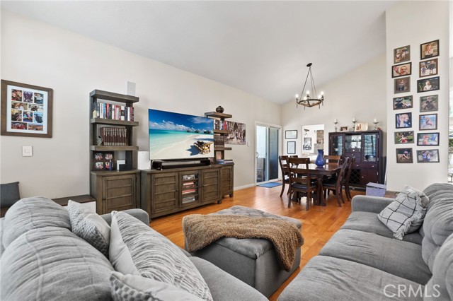 Detail Gallery Image 19 of 31 For 8482 Deepview Dr, Huntington Beach,  CA 92646 - 4 Beds | 3 Baths