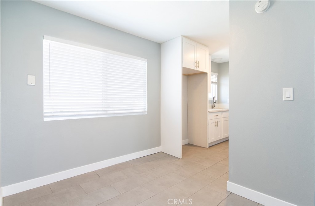 MLS #DW25136049 img 5