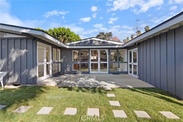 Detail Gallery Image 38 of 46 For 6909 De Celis Pl, Van Nuys,  CA 91406 - 3 Beds | 2 Baths