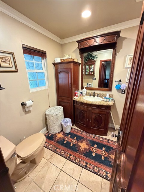 Detail Gallery Image 17 of 37 For 5707 Bigelow St, Lakewood,  CA 90713 - 3 Beds | 2/1 Baths