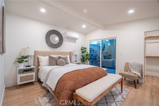 Detail Gallery Image 15 of 38 For 6325 Long St, Los Angeles,  CA 90043 - 3 Beds | 2 Baths