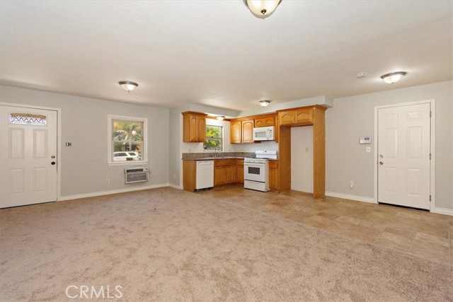 Detail Gallery Image 7 of 21 For 7387 Lynwood Way, Highland,  CA 92346 - 3 Beds | 2 Baths