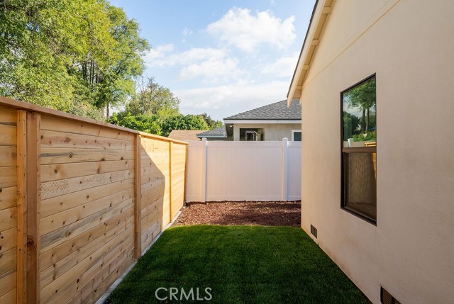 Detail Gallery Image 22 of 39 For 145 E Green St, Claremont,  CA 91711 - 5 Beds | 4 Baths