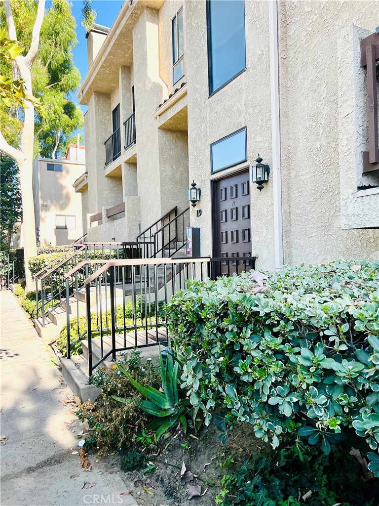 18958 Sherman Way #19