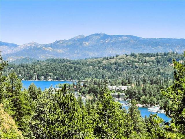 Detail Gallery Image 1 of 1 For 137 Old Toll Rd, Lake Arrowhead,  CA 92352 - 4 Beds | 3/2 Baths