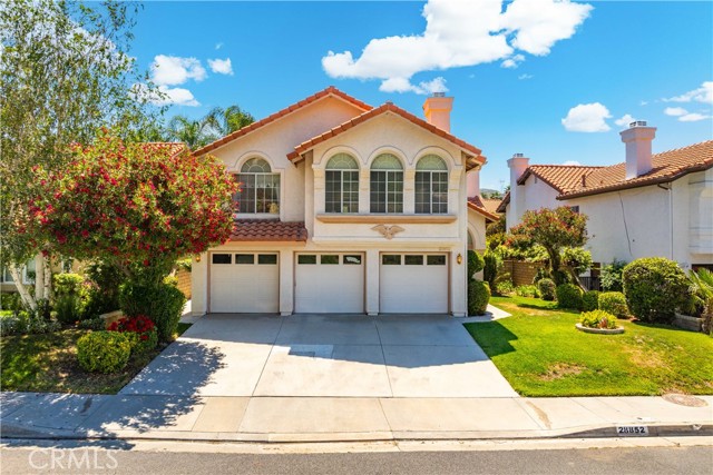 28852 Woodside Drive, Saugus CA: https://media.crmls.org/medias/5cf64d12-0672-4041-89ab-db6db017b450.jpg