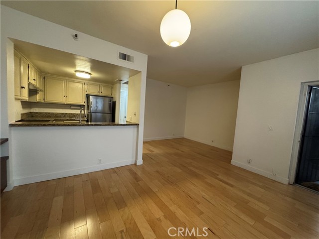 Detail Gallery Image 18 of 35 For 730 215 W 4th St, Long Beach,  CA 90802 - 2 Beds | 2 Baths