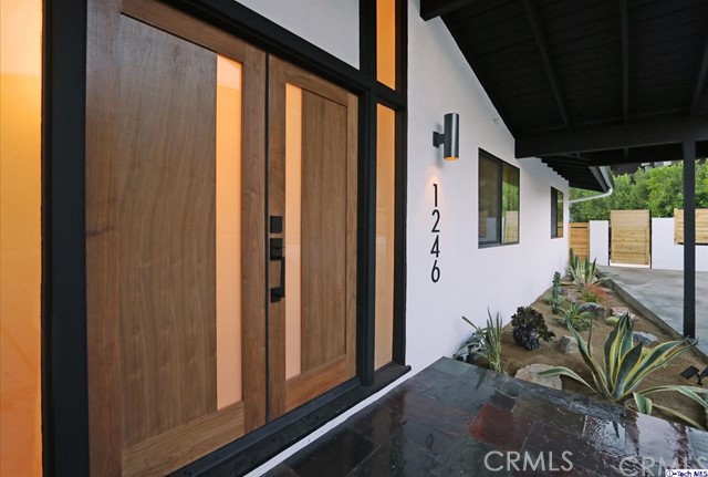 MLS# 319002887