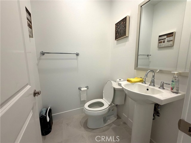 Detail Gallery Image 14 of 34 For 24217 N Corte Profundo, Valencia,  CA 91354 - 5 Beds | 5/1 Baths