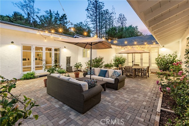 16 Roadrunner Road, Rolling Hills CA: https://media.crmls.org/medias/5cf9d55c-111e-4ffe-88f0-79c109430587.jpg