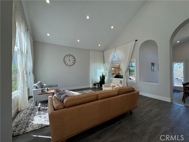 13745 Moonshadow Place, Chino Hills CA: https://media.crmls.org/medias/5cfa1aab-4a53-4e45-95ee-d262cccf47e5.jpg