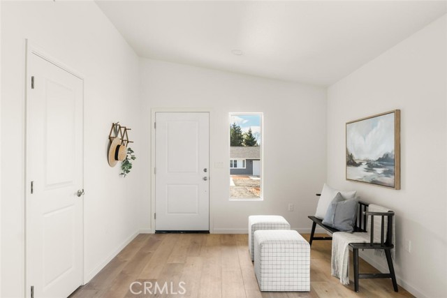 Detail Gallery Image 4 of 33 For 1647 Log Cabin, Paradise,  CA 95969 - 2 Beds | 2 Baths