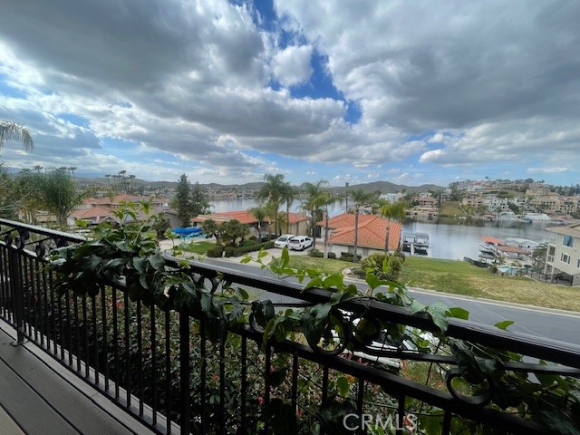 Detail Gallery Image 14 of 20 For 22637 Cascade, Canyon Lake,  CA 92587 - 3 Beds | 2/1 Baths