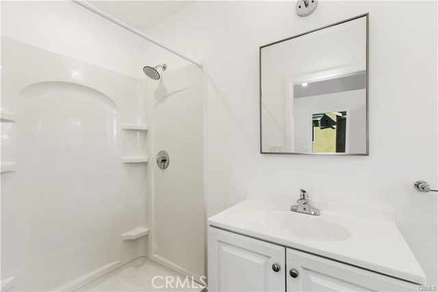 Detail Gallery Image 11 of 18 For 552 N Cambridge St, Orange,  CA 92867 - – Beds | – Baths