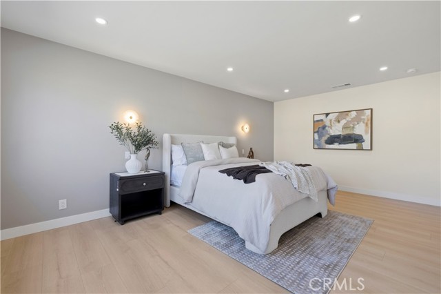 Detail Gallery Image 25 of 35 For 2133 Cochran, Simi Valley,  CA 93065 - 3 Beds | 2 Baths