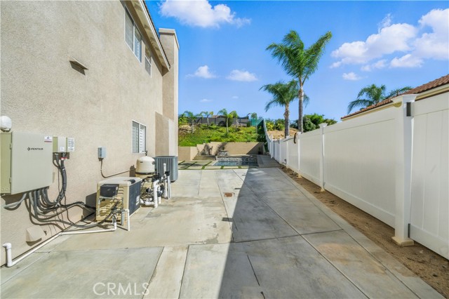 33175 Camino Maraca, Temecula CA: https://media.crmls.org/medias/5cfc10c1-d316-4587-9216-ea7388c0c605.jpg