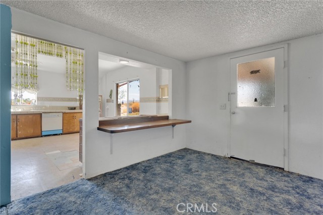 Detail Gallery Image 6 of 59 For 37531 E End Rd, Lucerne Valley,  CA 92356 - 2 Beds | 1 Baths