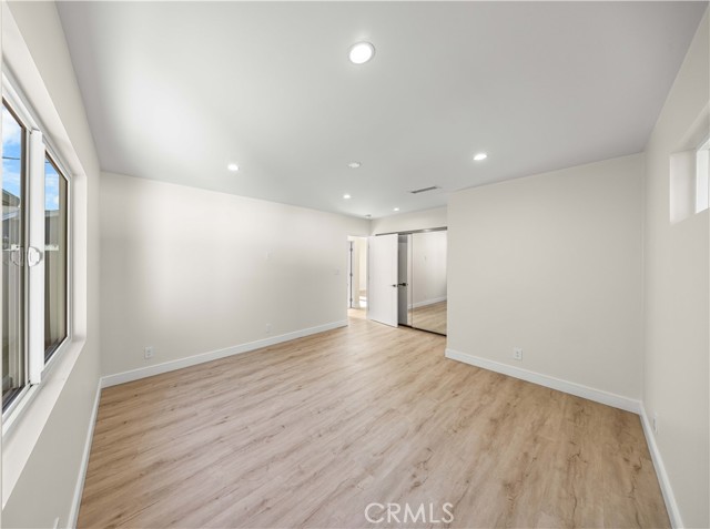 Detail Gallery Image 8 of 16 For 8145 Morse Ave, North Hollywood,  CA 91605 - 2 Beds | 2 Baths