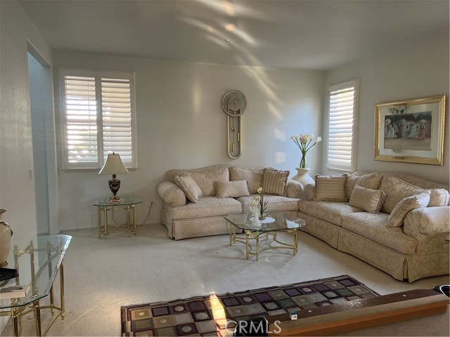 Detail Gallery Image 3 of 23 For 7739 Centro Vista, Highland,  CA 92346 - 4 Beds | 3 Baths