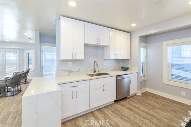 1836 The Strand, Hermosa Beach CA: https://media.crmls.org/medias/5cfc41e9-e091-4467-902c-e403a602c9a1.jpg