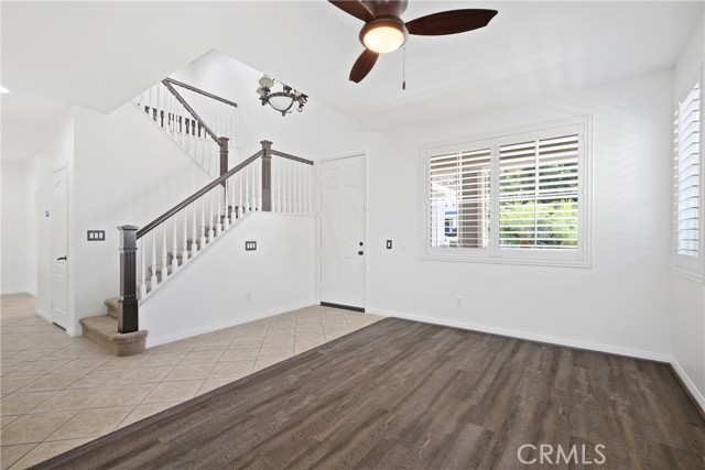 Detail Gallery Image 5 of 39 For 35459 Sumac Ave, Murrieta,  CA 92562 - 3 Beds | 2/1 Baths