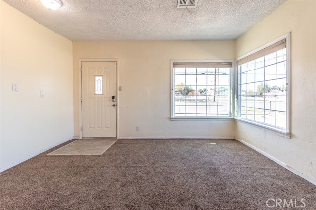 Detail Gallery Image 5 of 33 For 503 Palm Way, Needles,  CA 92363 - 3 Beds | 2 Baths