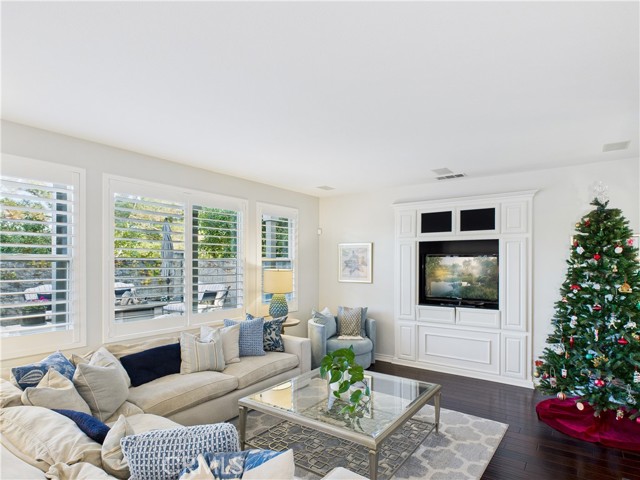 Detail Gallery Image 16 of 38 For 3786 Carson, Yorba Linda,  CA 92886 - 5 Beds | 4 Baths