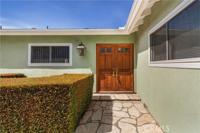 Detail Gallery Image 5 of 33 For 1549 Thompson Ave, Glendale,  CA 91201 - 4 Beds | 2 Baths