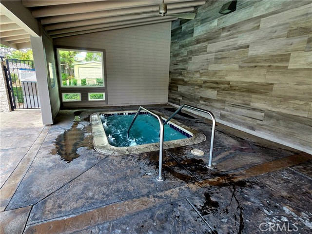Detail Gallery Image 29 of 41 For 1550 Rimpau Ave #20,  Corona,  CA 92881 - 3 Beds | 2 Baths