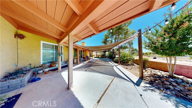15460 Mandan Road, Apple Valley CA: https://media.crmls.org/medias/5cfd9647-5f70-4b59-9aa6-a5455ab12724.jpg